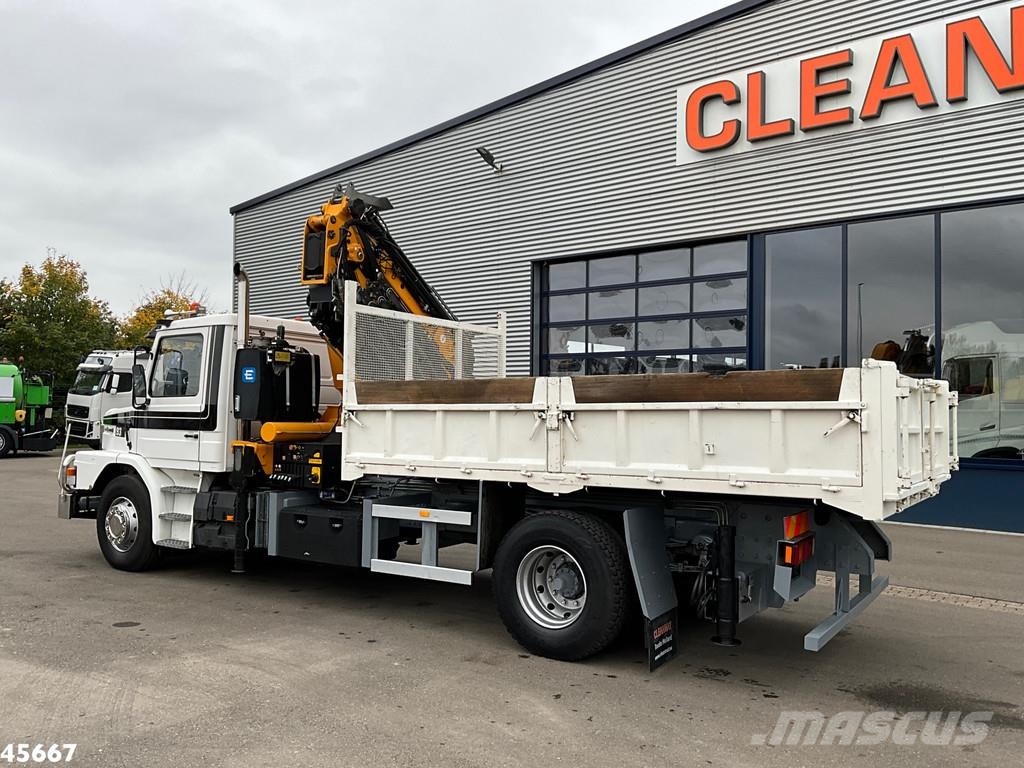 Scania T 93 4x2 Kipper met 31 Tonmeter laadkraan (bj 2005 Sora- ja kippiautot