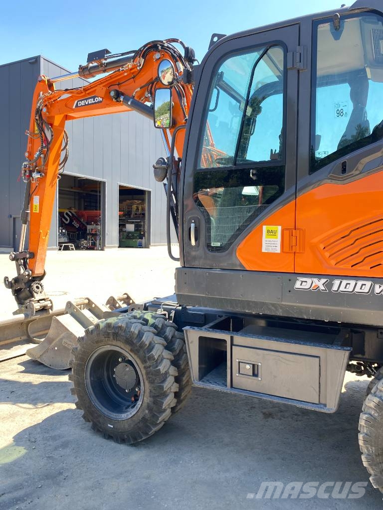 Develon Mobilbagger DX 100 W-7 Bagri na kolesih