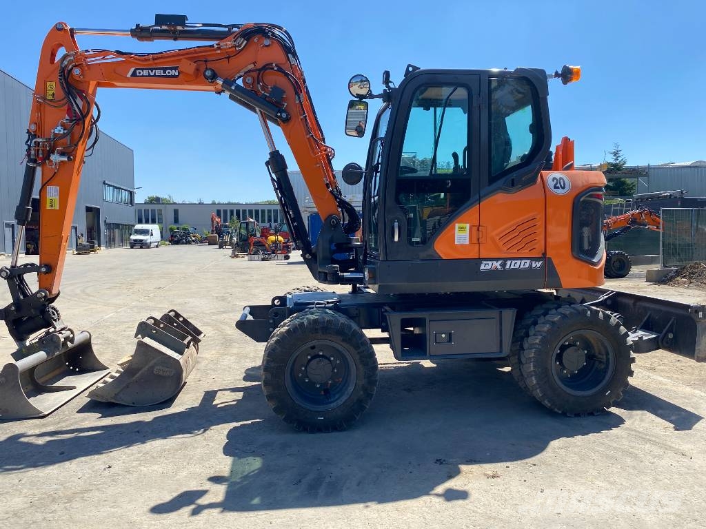 Develon Mobilbagger DX 100 W-7 Bagri na kolesih