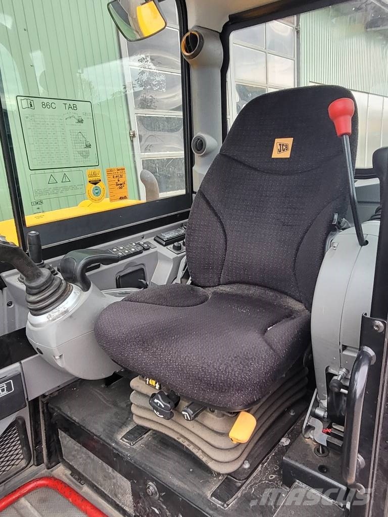 JCB 86 C-2 حفارات وسط 7 طن - 12 طن