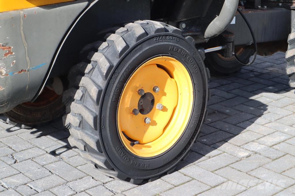 Ausa D100 AHG | ROTATING TIP | LOW HOURS | GOOD TIRES Minidumper