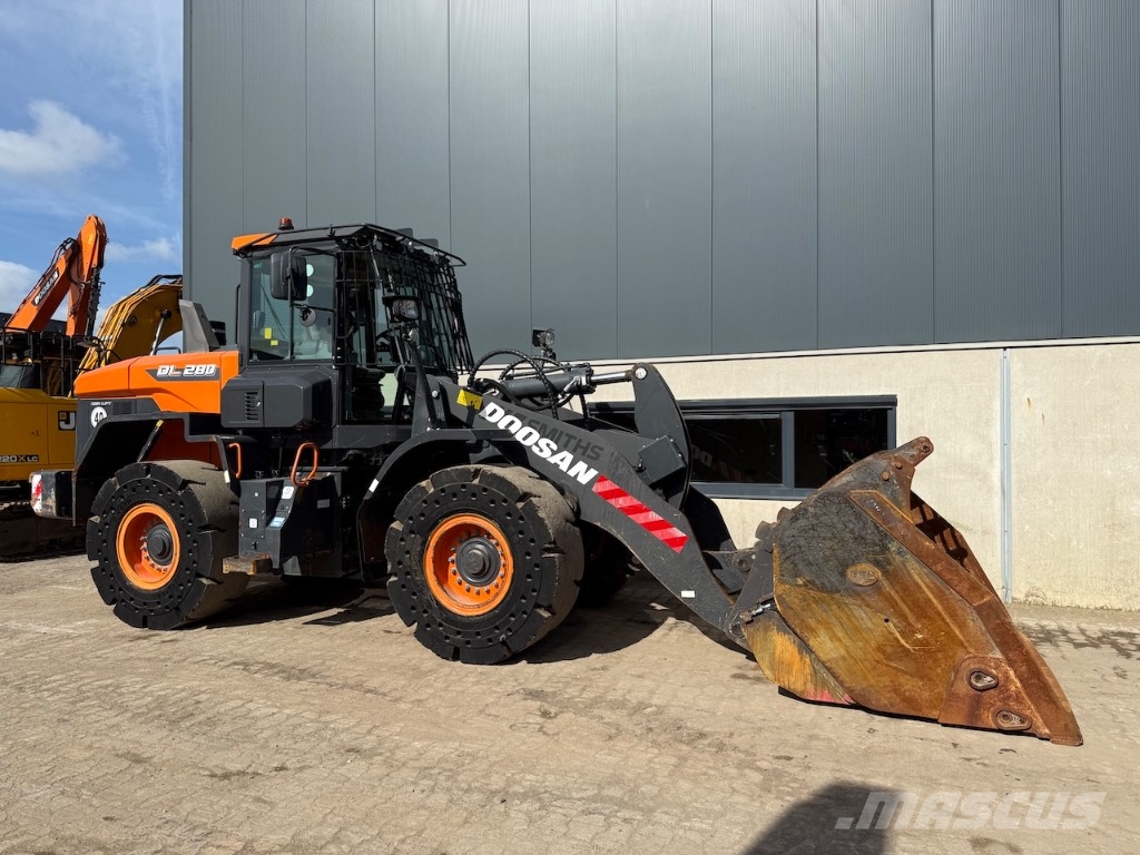 Doosan DL 280-7 - DL 280 - DL 250-7 - DL 320-7 Iekrāvēji uz riteņiem