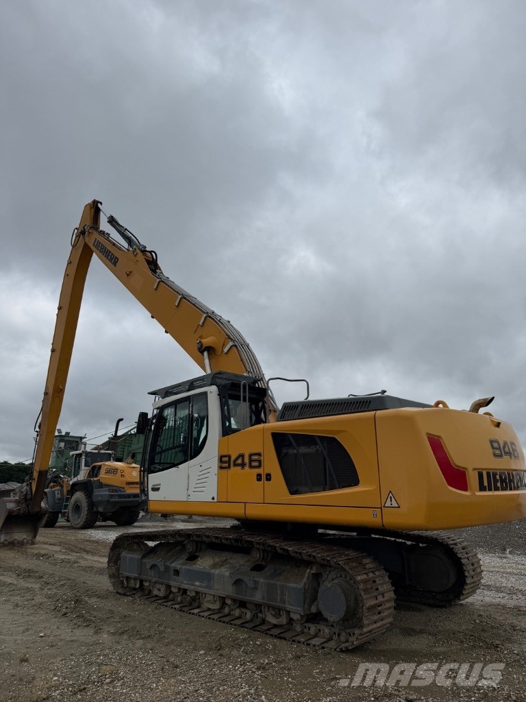 Liebherr R946 LC Long Reach Excavadoras sobre orugas