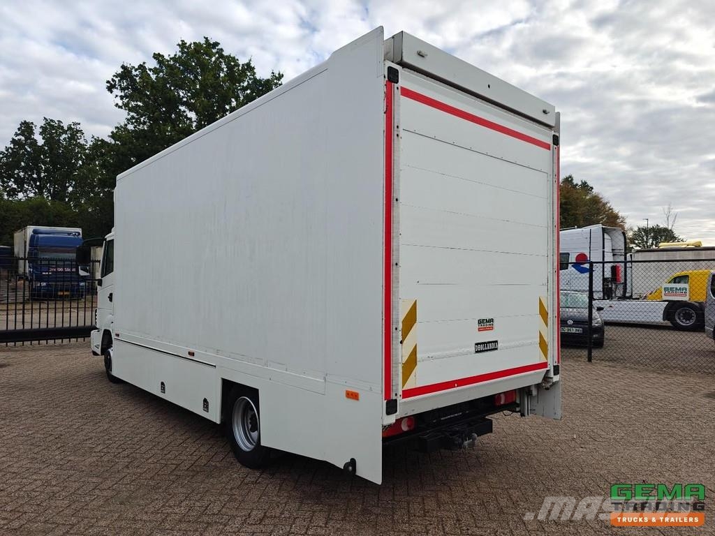 Nissan Atleon 4x2 Day Cab Euro5 - 8T - Boxed Body 5.3M + Skapbiler