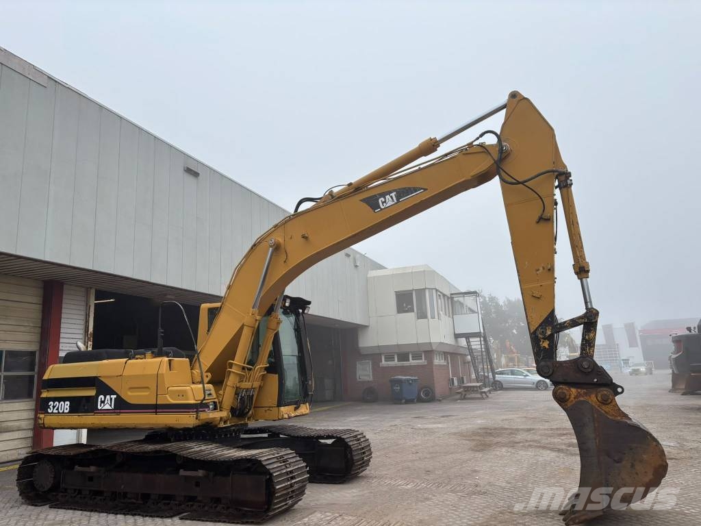 CAT 320 B L Rupsgraafmachines