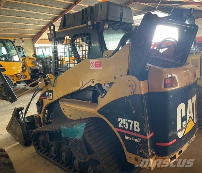 CAT 257B Skid steer loaders