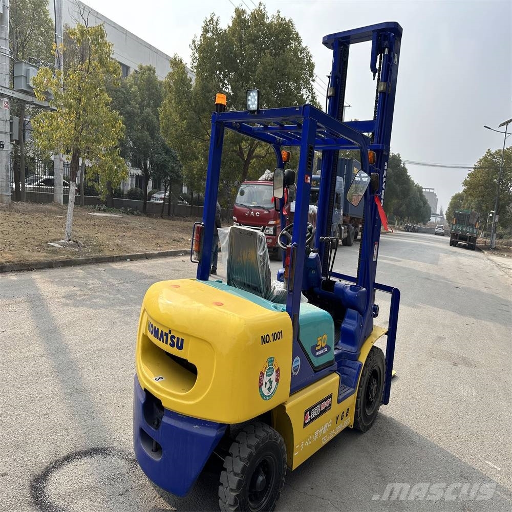 Komatsu FD30-14 Dizelski viljuškari