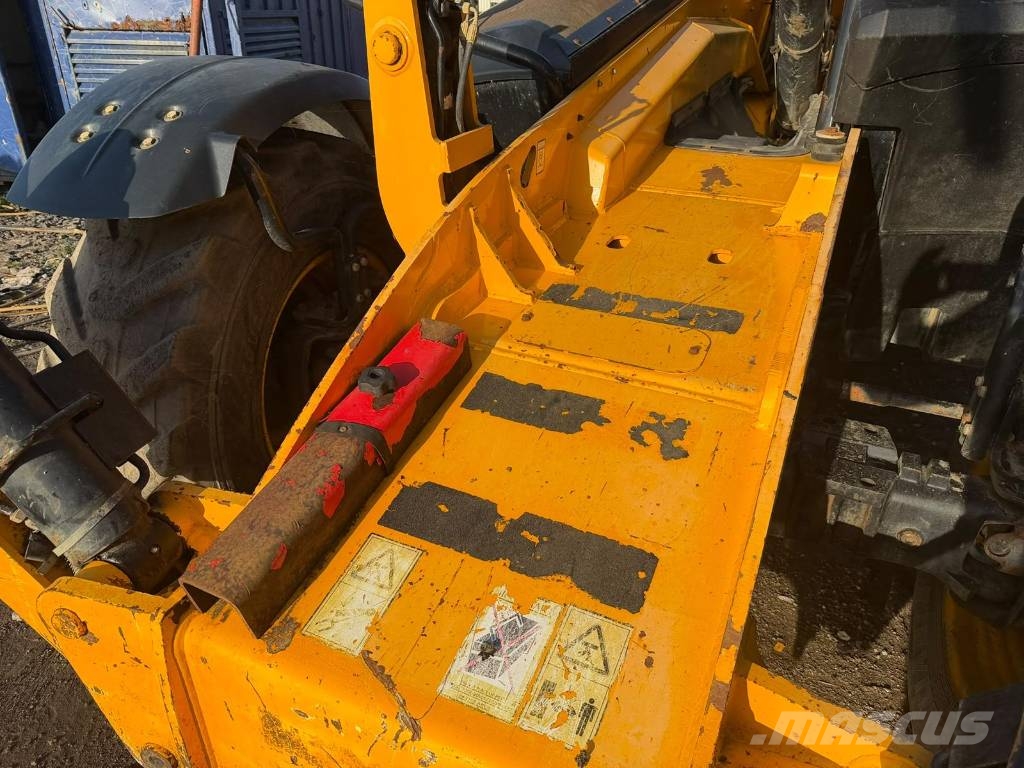 JCB 540-140 Teleskoplader