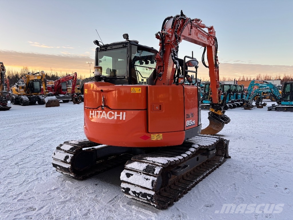 Hitachi ZX 85 US / Engcon, 600mm telat, 3 kauhaa Midikaivukoneet 7t - 12t