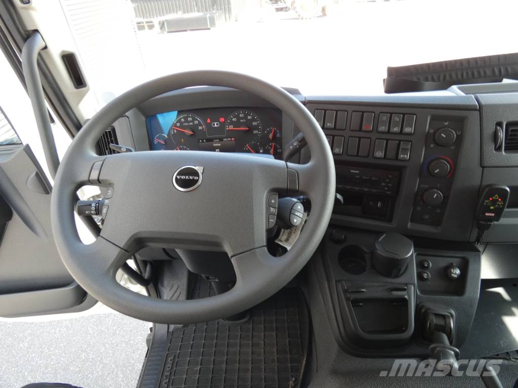 Volvo FL 12.240 m. Kran Camiones grúa