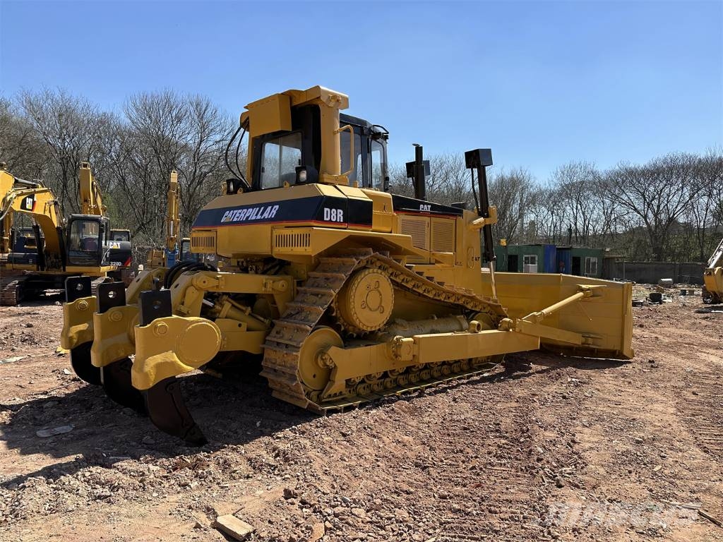 CAT D8R ブルドーザー