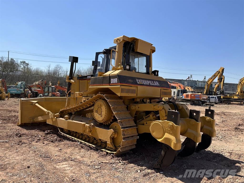 CAT D8R ブルドーザー