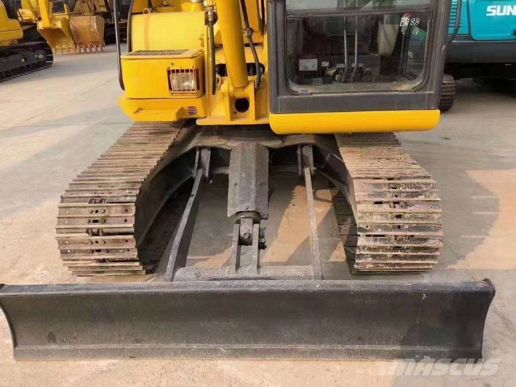 Komatsu PC60-8 Εκσκαφάκι (διαβολάκι) < 7t
