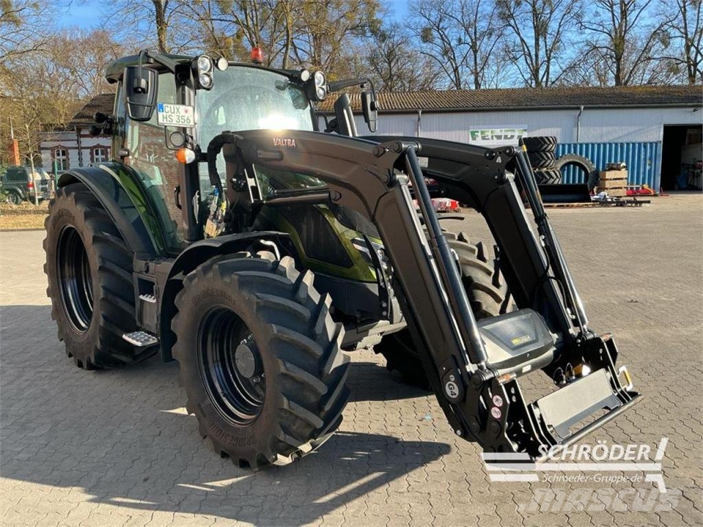 Valtra G 135 A Tractors