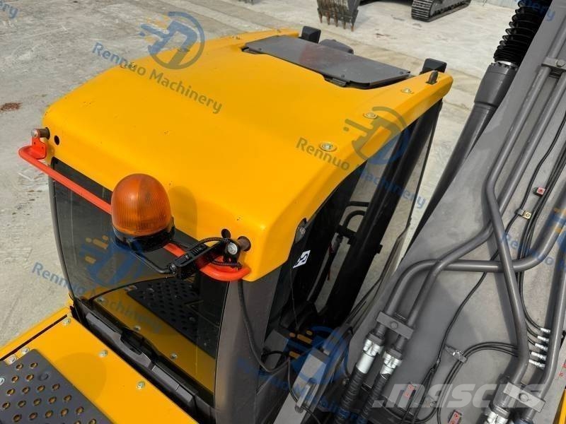 Volvo EC 300 D L حفارات زحافة