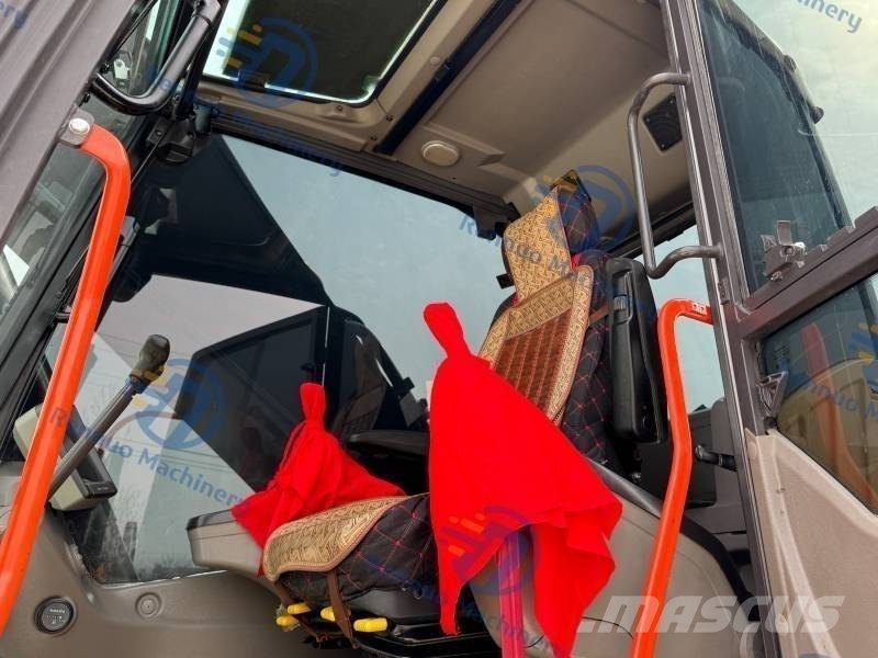 Volvo EC 300 D L حفارات زحافة