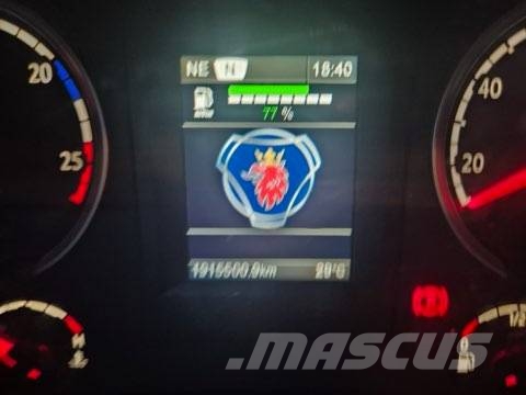 Scania G410LB6X4 Dobozos teherautók