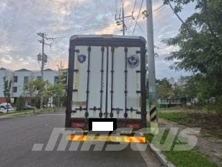 Scania G410LB6X4 Dobozos teherautók