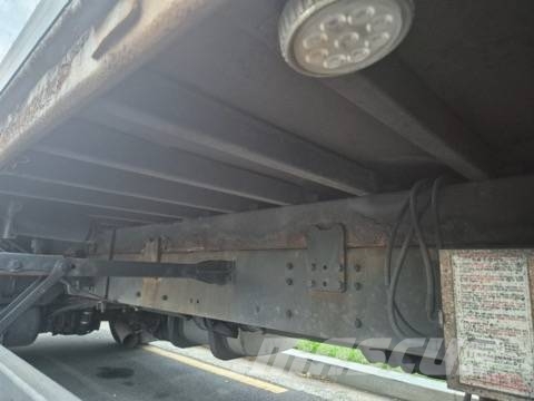 Scania G410LB6X4 Dobozos teherautók