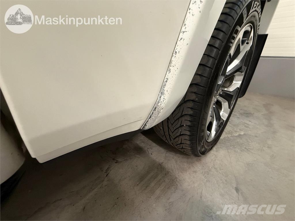 RAM 1500 Crew Cab Madelkaubikud