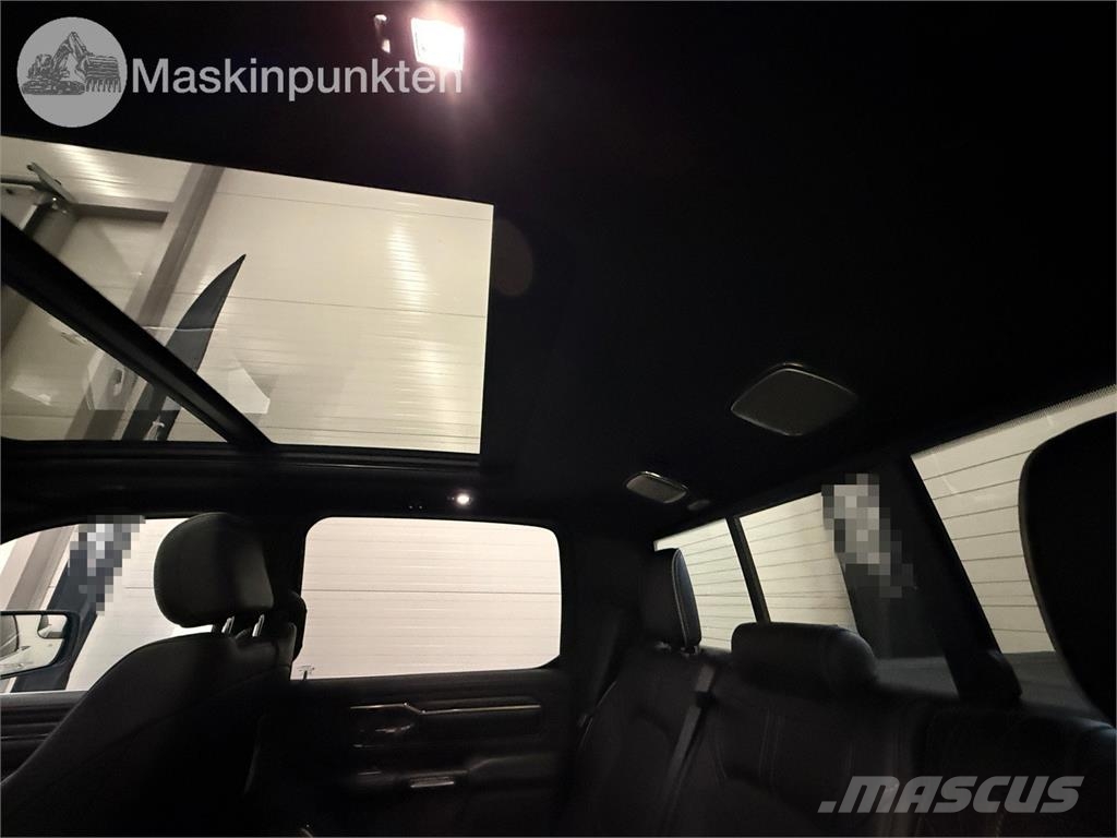 RAM 1500 Crew Cab Madelkaubikud