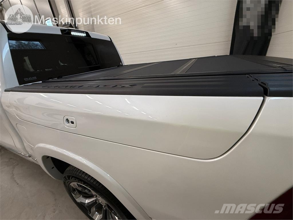 RAM 1500 Crew Cab Madelkaubikud