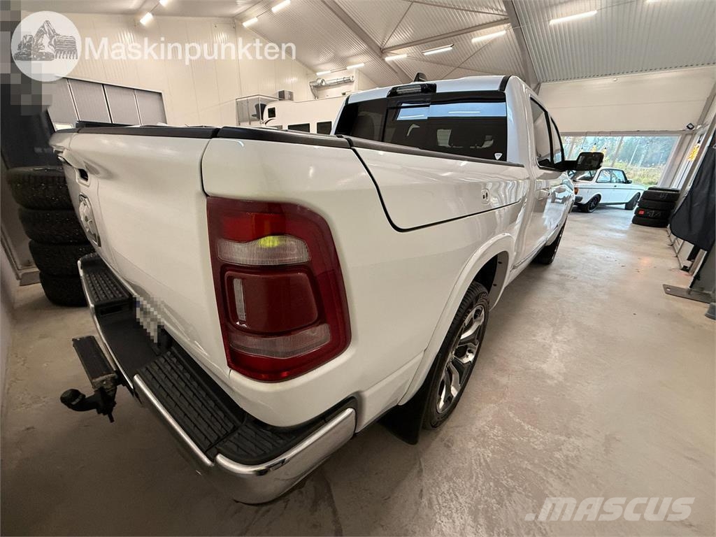 RAM 1500 Crew Cab Madelkaubikud