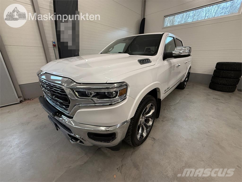 RAM 1500 Crew Cab Madelkaubikud