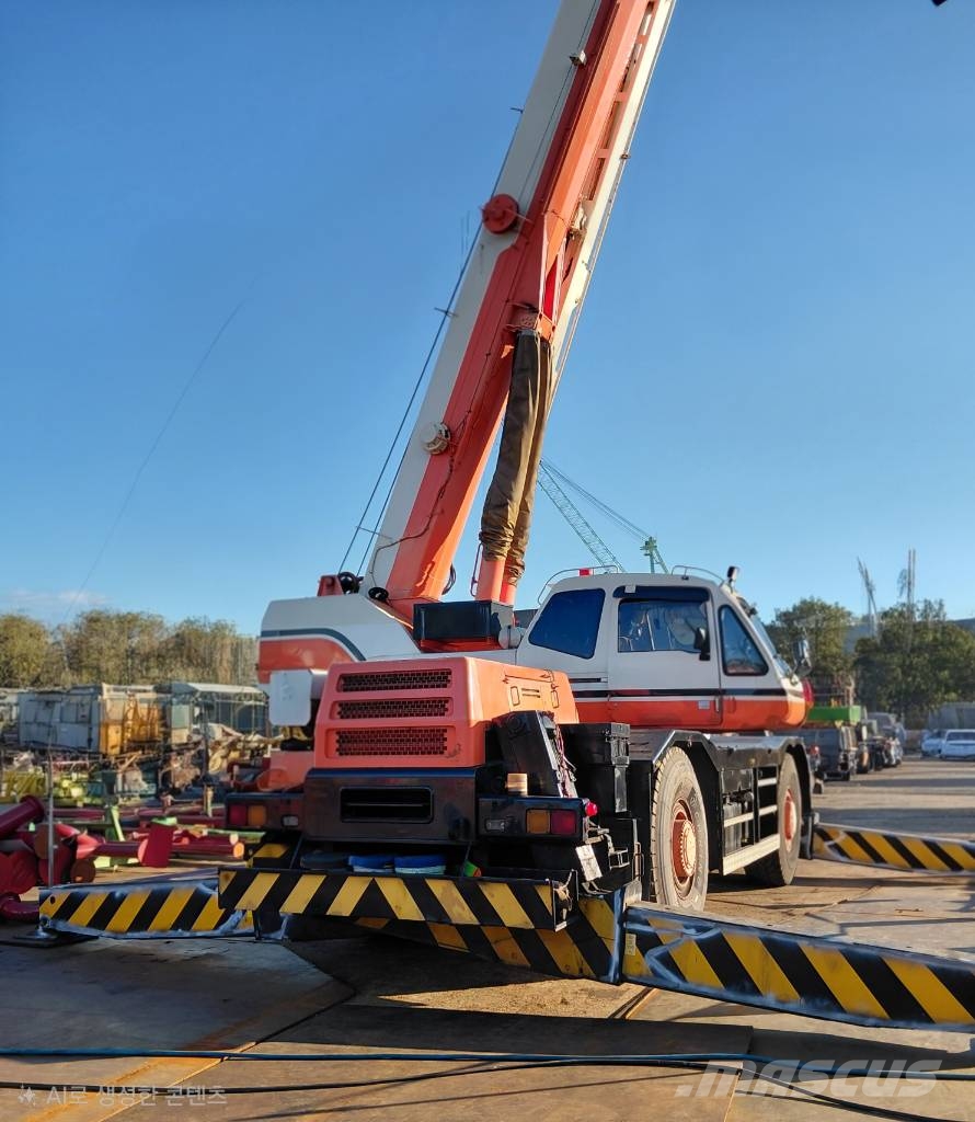 Tadano TR 500 M-2 越野起重機