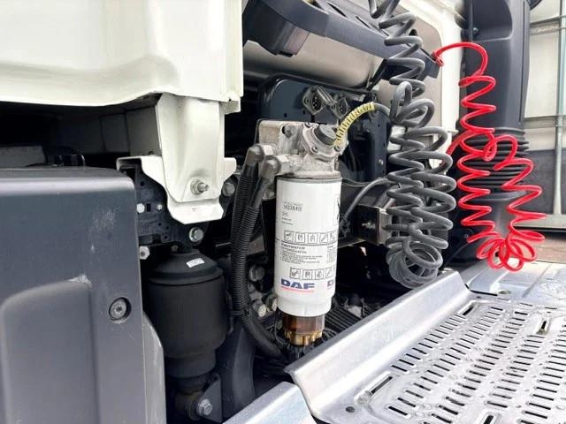 DAF XF 460 SUPERSPACECAB 4x2 (EURO 6 / AS-TRONIC / MX- 트랙터 유닛