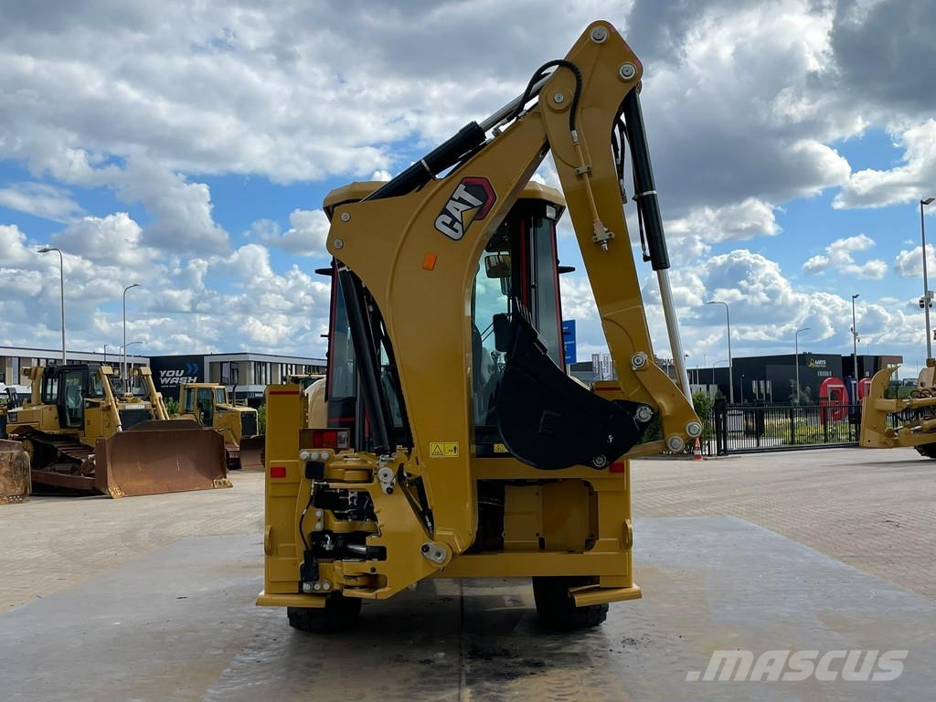 CAT 424 Retrocargadoras