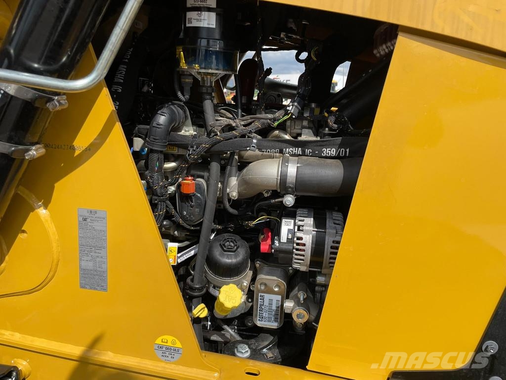 CAT 424 Retrocargadoras