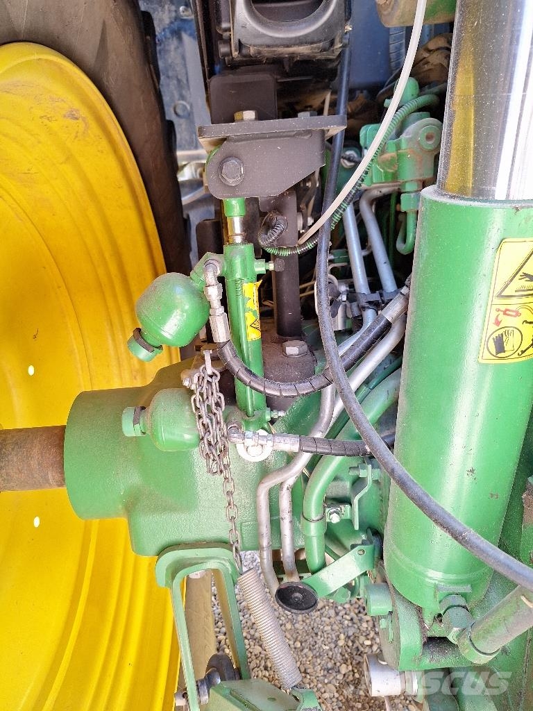 John Deere 6195 R Tractors