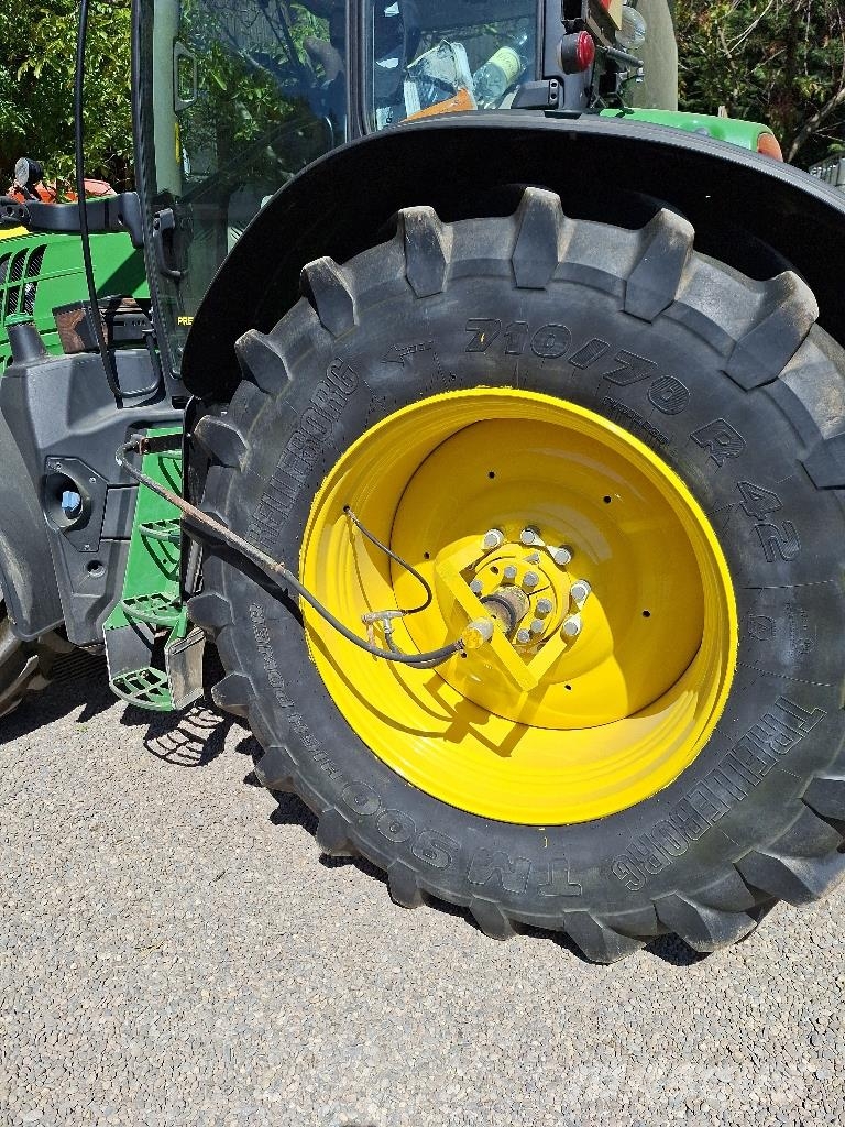 John Deere 6195 R Tractors