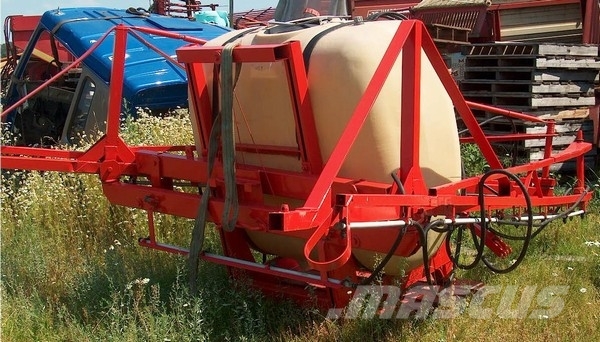 Hardi 1000 Pulverizadores rebocados