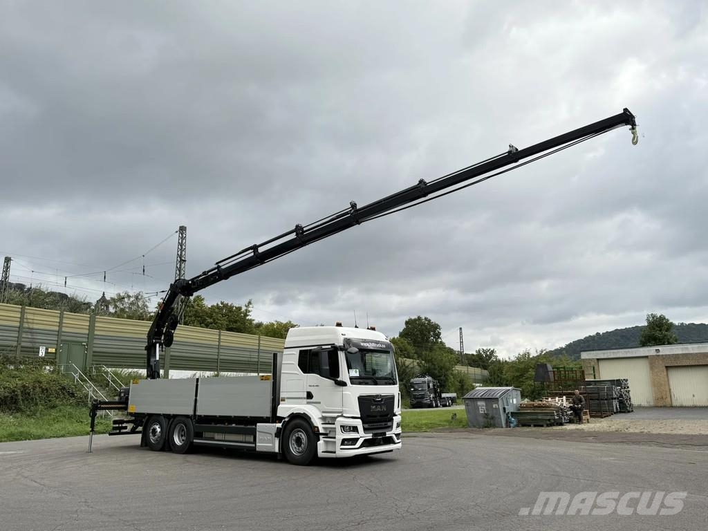 MAN TGS 26.520 MAN TGS 26.520 LL 6x2 Hiab 228-6 Kran Allterrängkranar