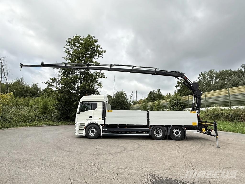 MAN TGS 26.520 MAN TGS 26.520 LL 6x2 Hiab 228-6 Kran All terrain cranes