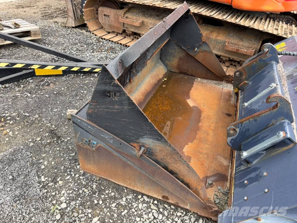 CASE 321 F / 5 lisälaitetta, Rasvari, Uudet renkaat Pyöräkuormaajat