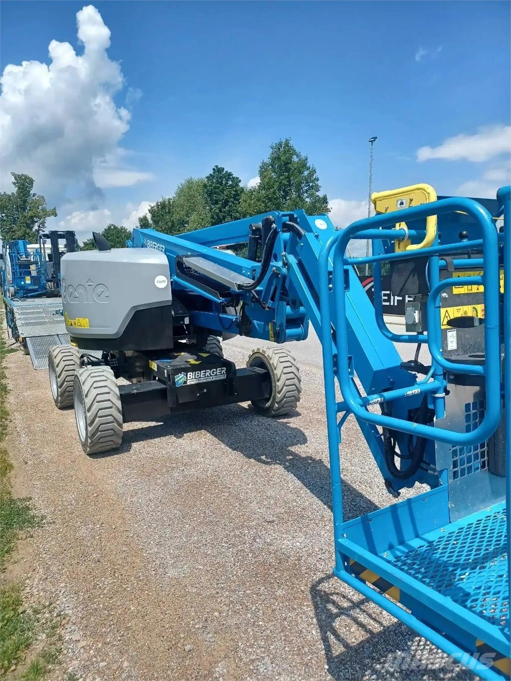 Genie Z45 XC Колінчаті підйомники