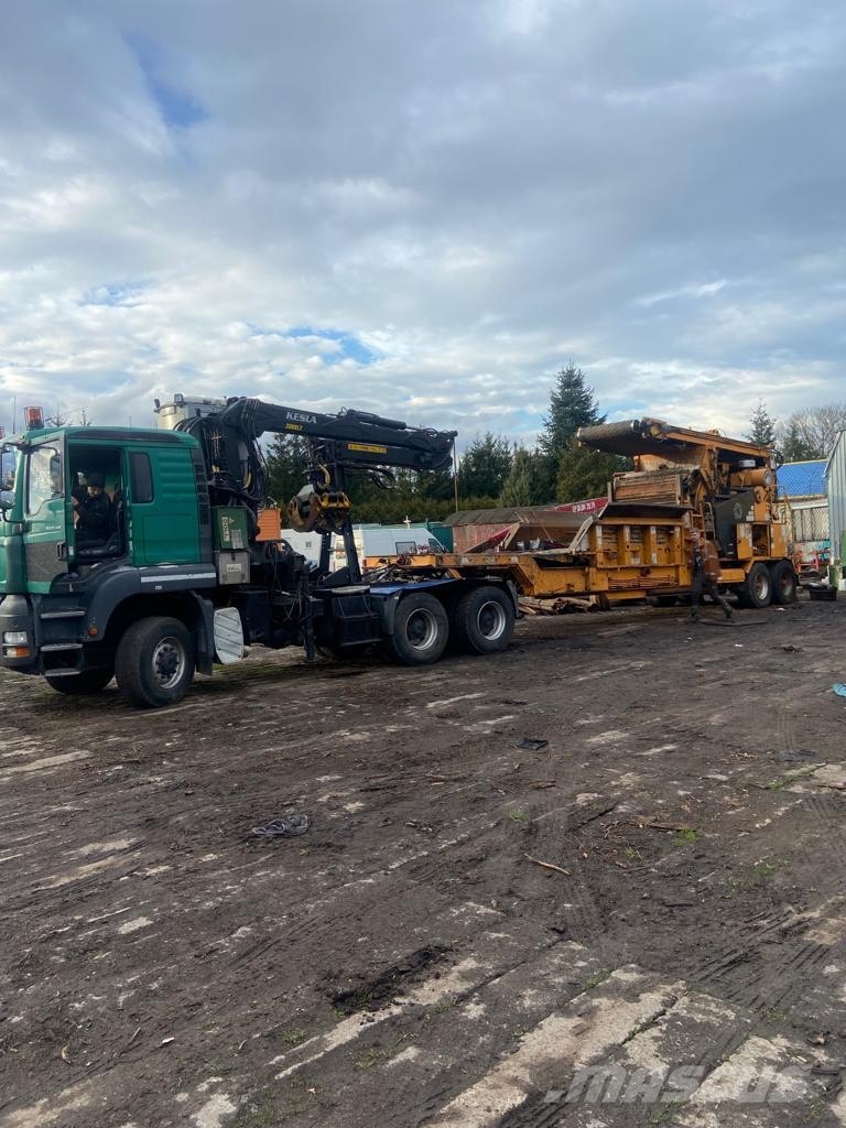 Bandit 2680 BEAST RECYCLER Štěpkovače