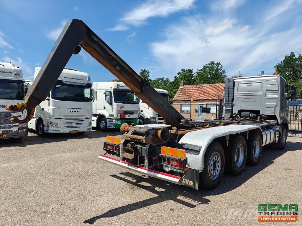 Volvo FH500 8x4/4 Sleeper Cab Euro5 - Hiab 26T Hook Arm Camiones elevadores de gancho