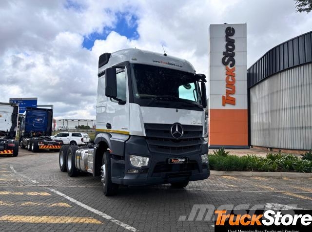Fuso ACTROS 2645LS/33PURE Τράκτορες