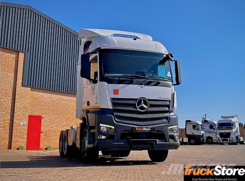 Fuso Actros ACTROS 2645LS/33PURE Camiones tractor