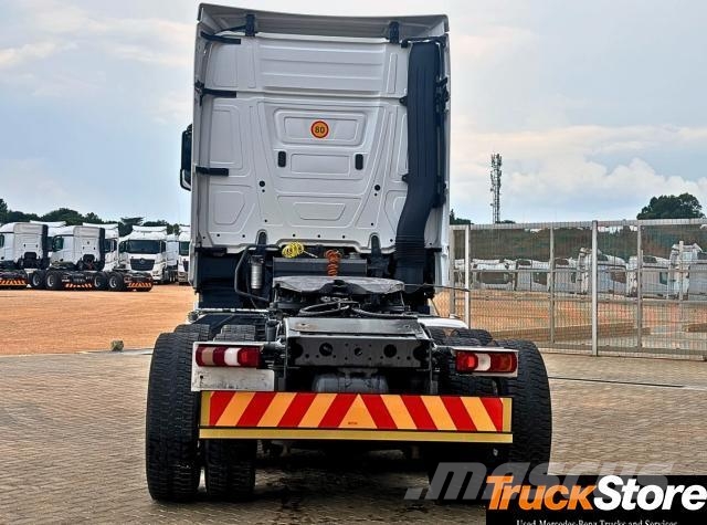 Fuso Actros ACTROS 2645LS/33 STD Τράκτορες