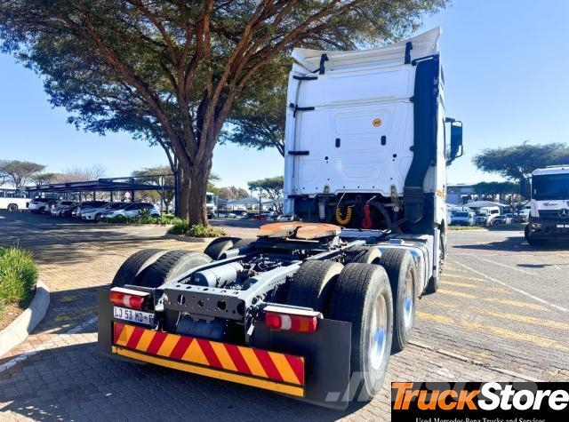 Fuso Actros ACTROS 2645LS/33 STD Τράκτορες