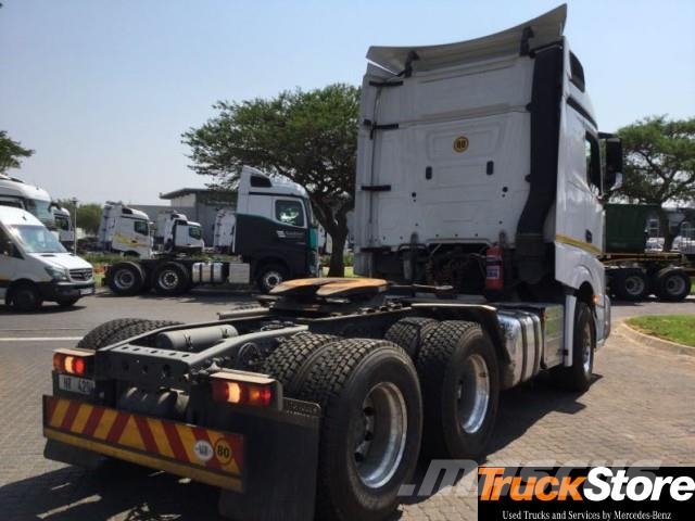 Fuso Actros ACTROS 2645LS/33 STD Τράκτορες