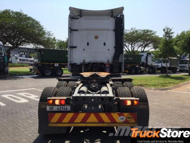 Fuso Actros ACTROS 2645LS/33 STD Τράκτορες