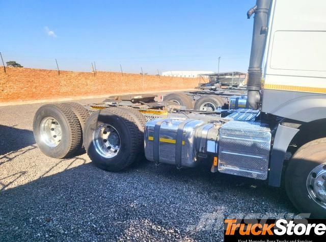 Fuso Actros ACTROS 2645LS/33PURE Τράκτορες