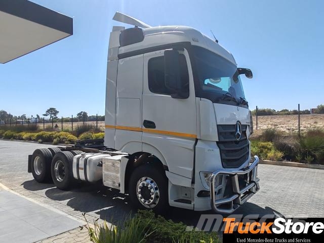 Fuso Actros ACTROS 2645LS/33 STD Τράκτορες