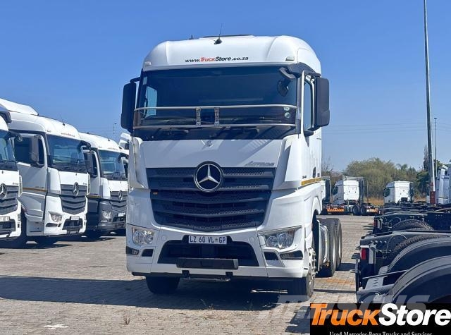 Fuso Actros ACTROS 2645LS/33 STD Τράκτορες